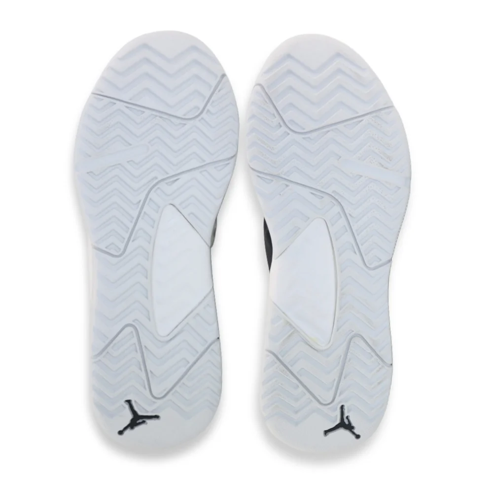 Jordan Air NFH Size 8